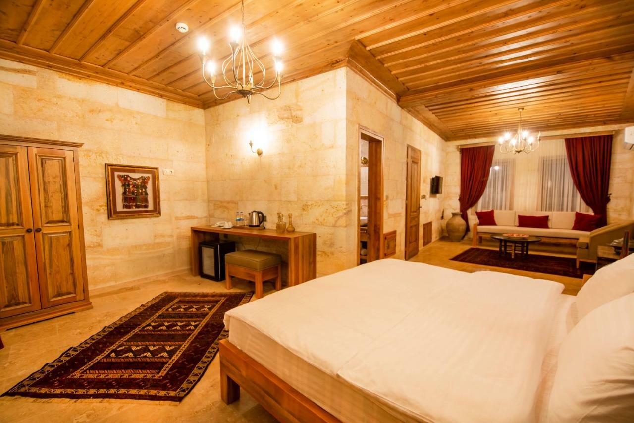 Ikarus Cappadocia Hotel Uchisar Exterior photo